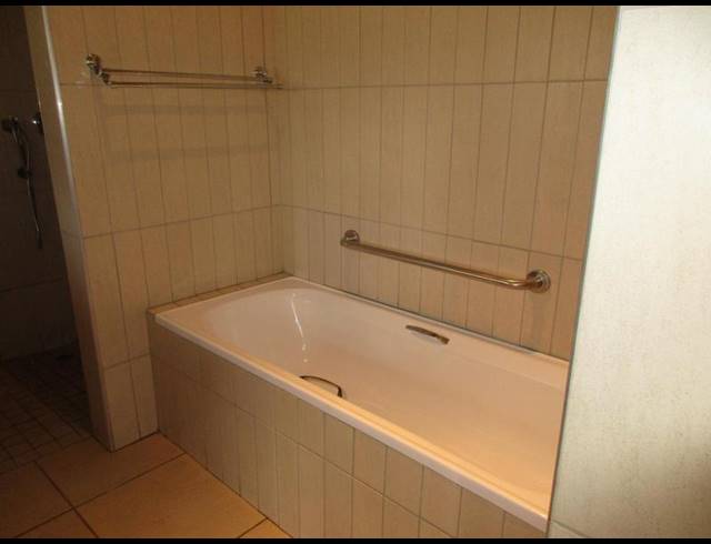 1 BEDROOM PROPERTY TO RENT IN RETIRE AT MIDSTREAM